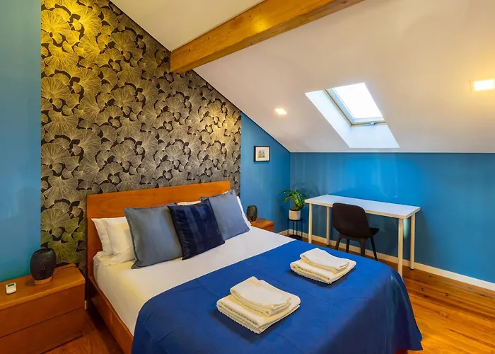 Appartement Sunny 2 Bedroom Balcony & Rooftop Views