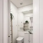 Sunny 2 Bedroom Balcony & Rooftop Views 아파트 리스본